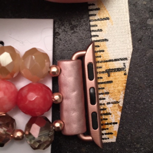 BOGO 🆓 Apple Watch 3 strand beaded stretch band - Picture 4 of 7